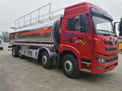 一汽解放25.5方前四後六鋁合金油罐車