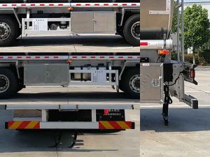 解放30.7方前四後八鋁合金運油車